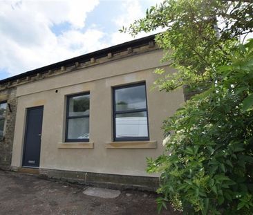 1 Bedroom Apartment To Let - Photo 4