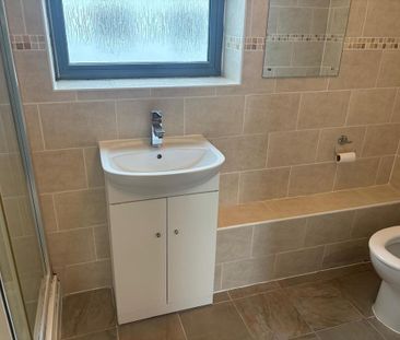 2 bedroom maisonette to rent - Photo 6