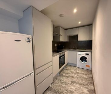 2 bedroom apartment to rent - Photo 3