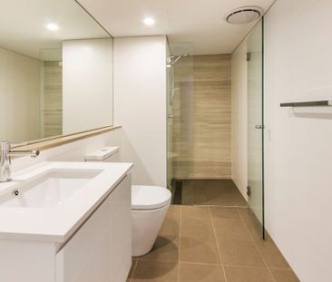 Contemporary Living within Boutique Complex - Photo 6