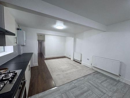 3 bedroom house to rent - Photo 2