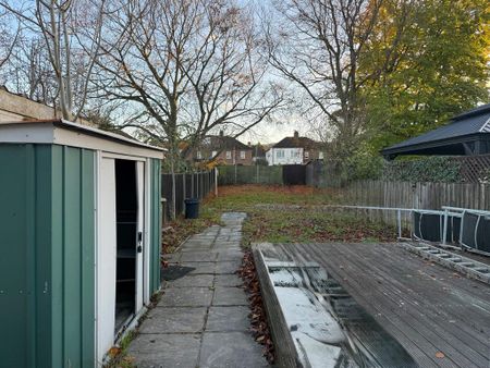 3 bedroom terraced house to rent - Photo 3