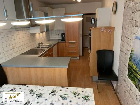 sonnige, ruhige 3-Zi.-Wohnung in zentraler Lage - Foto 3