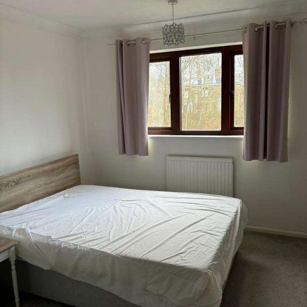 Grove Road, Sheffield, South Yorkshire, S17 - Photo 1