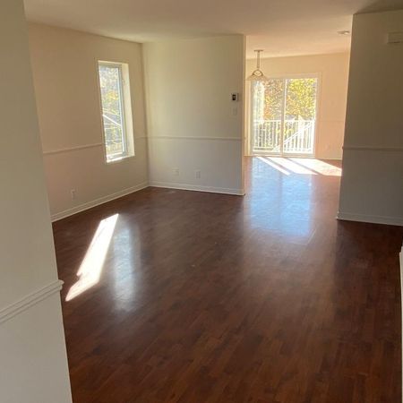 5-1/2 REM Grand-Moulin à Deux-Montagnes - Photo 3