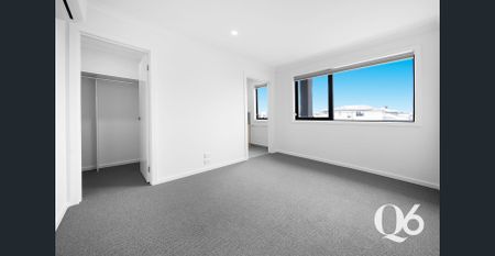 10 Filly Walk, Fraser Rise, Vic 3336 - Photo 4