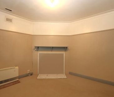 Top of Town - Photo 6