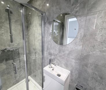Studio Flat, Hinton Avenue, TW4 - Photo 3