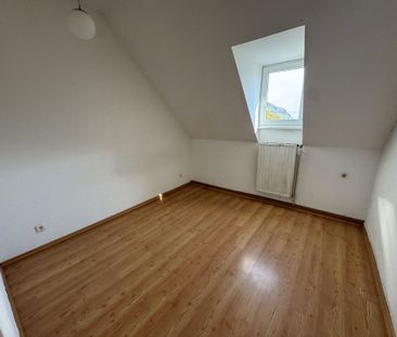 56599 Leutesdorf:Gemütliche 3 Zimmer Dachgeschosswohnung in verkehr... - Foto 1