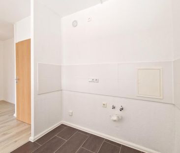 Mehr Raum fürs Leben – charmante 3-Zimmer-Wohnung in Chemnitz + 750... - Foto 1