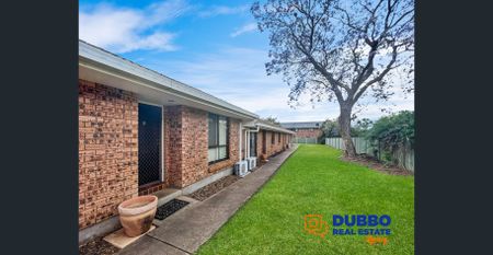 FULLY FURNISHED UNIT IN CENTRAL DUBBO - Photo 2