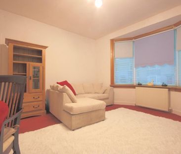 2 bedroom ground floor flat to rent - Photo 1