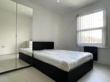 1 bedroom house of multiple occupation to rent - Photo 2