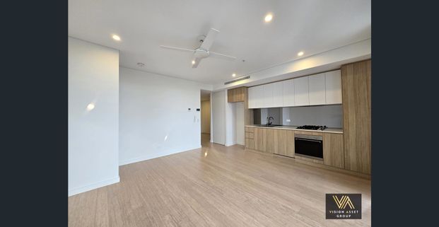 Modern Apartment with Park View in Prime Carlingford Location! - Photo 1