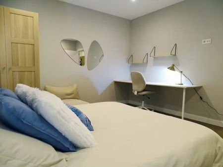 Carrer de Provença, Barcelona, Catalonia 08025 - Photo 5