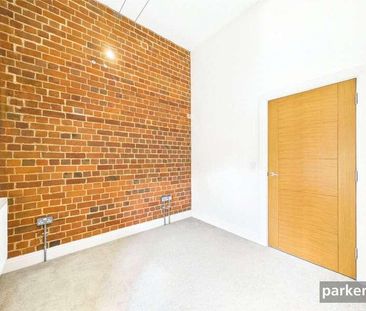 Bath Road, Reading, Berkshire, RG1 - Photo 6