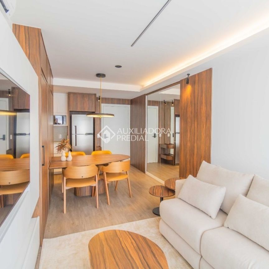 Apartamento com 1 quarto e 69m² para alugar em Bela Vista, Porto Alegre. - Photo 1