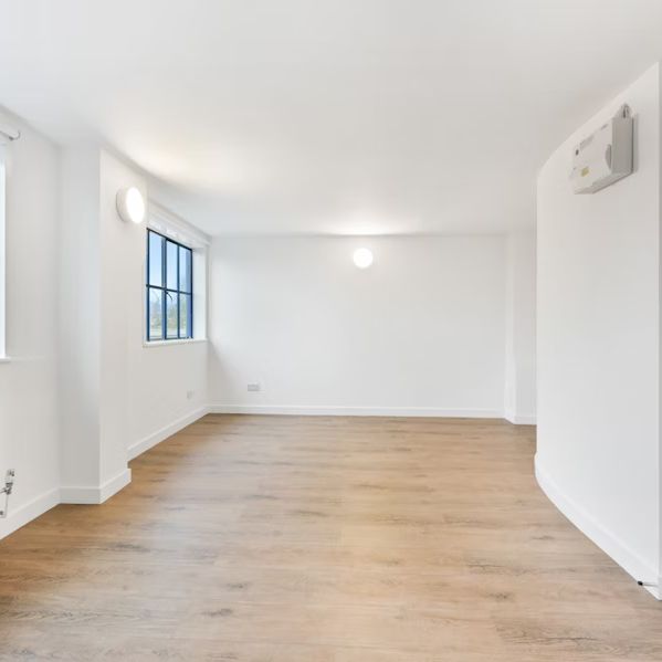 1 bedroom apartment - Photo 1
