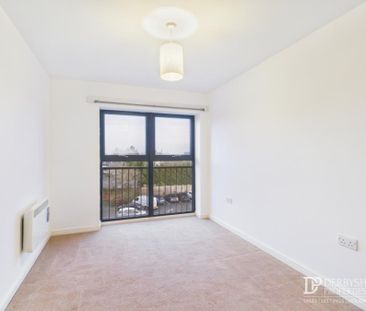 2 Bedroom Apartment - Photo 4