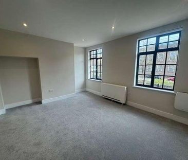 Secluded Apartment Living In The Heart Of Town, TN1 - Photo 2