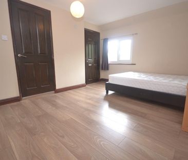 1 bedroom Flat To Let - Photo 1