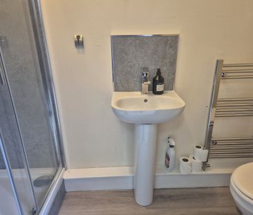 Langdale Way, Frodsham - Photo 1