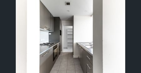 Spacious 1-bedroom apartment - Photo 3