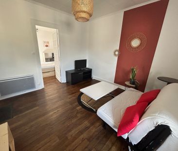 Location Appartement T2 Meublé - Grand Rue - Photo 3