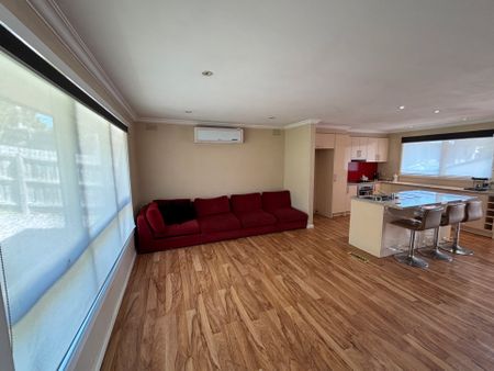 3-Bedroom Home with Separate Studio/Retreat - Photo 3