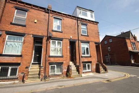 Lucas Street, Woodhouse, Leeds, LS6 - Photo 4