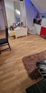 Room in a Shared House, Johns Road, E17 - Photo 3