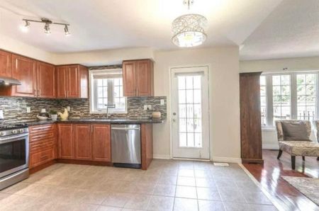 For Lease - 52 Wandering Trail Drive, Brampton, Ontario - Photo 3