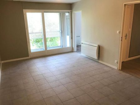 Appartement 3 pièces - 71250 Cluny - Photo 2