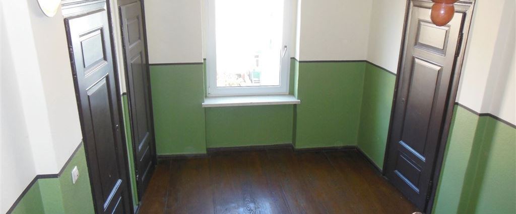 TOP SINGLEWOHNUNG! 2-Zimmer Wohnung mit Balkon, Bad m. Fenster u. Wanne - Foto 1