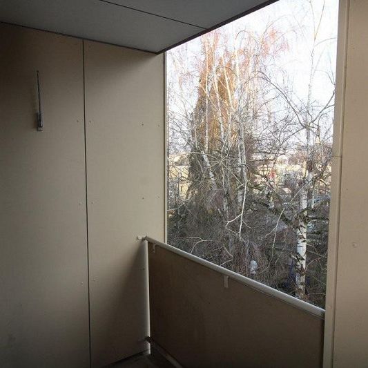 5-Z'Wohnung mit Balkon an ruhiger Lage - Photo 1