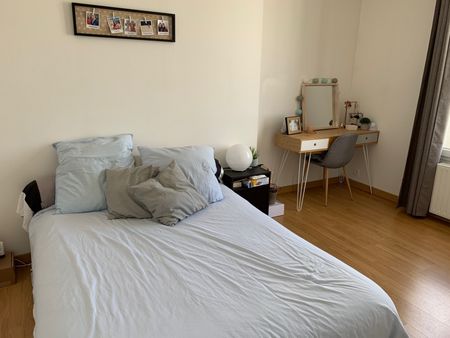 A louer Brest Centre St Martin T3 72 M2 vue dégagée très bon état - Photo 4