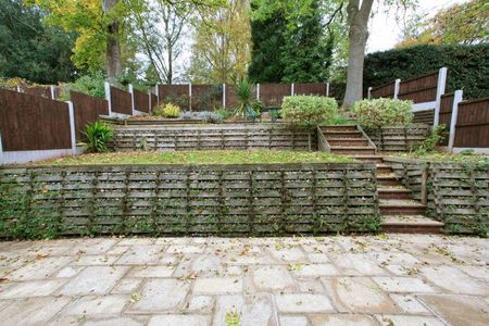 4 bedroom detached house to rent - Photo 5