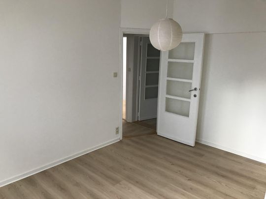 Appartement met 1 slaapkamer en garage in Laken - Foto 1