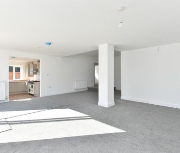 4 bedroom detached house to rent - Photo 5