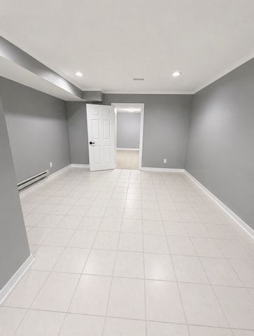 For Lease - 8 Lacey Avenue Unit# BSMT, Toronto, Ontario - Photo 3