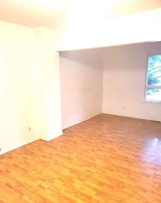 For Lease - 1354 Caroline Street, Burlington, Ontario - Photo 1