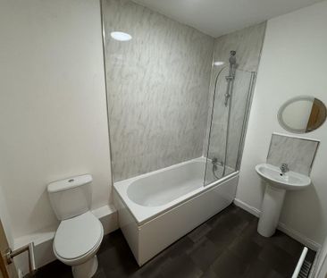 Flat to rent - Photo 5