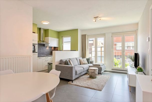 Appartement te huur - Photo 1