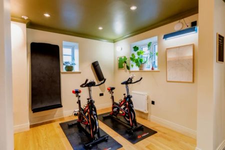 One Bed (Type D) - Photo 3