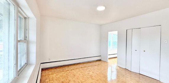 1 CH - 1 SDB - Westmount - $1,600 /mo - Photo 2