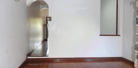 212 Evans Street, Rozelle NSW 2039 - Terrace For Rent | Domain - Photo 3