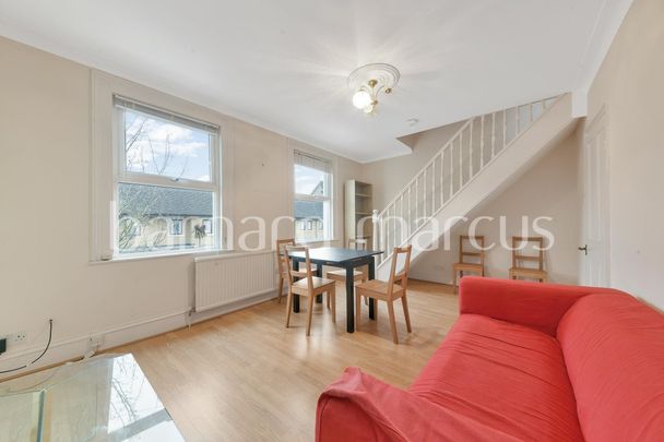 Rosaline Road, Fulham - Photo 1