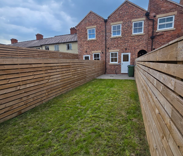 2 bedroom terraced house to rent - Photo 6