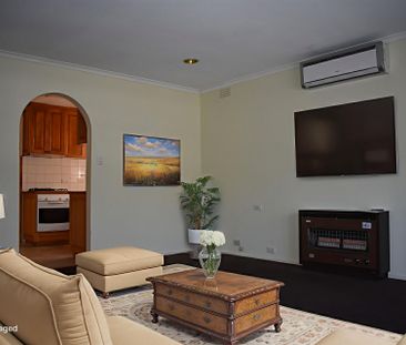 41 Barkly Street, BOX HILL - Photo 5