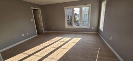 For Lease - 80 Leeson Street, East Luther Grand Valley, Ontario - Photo 2